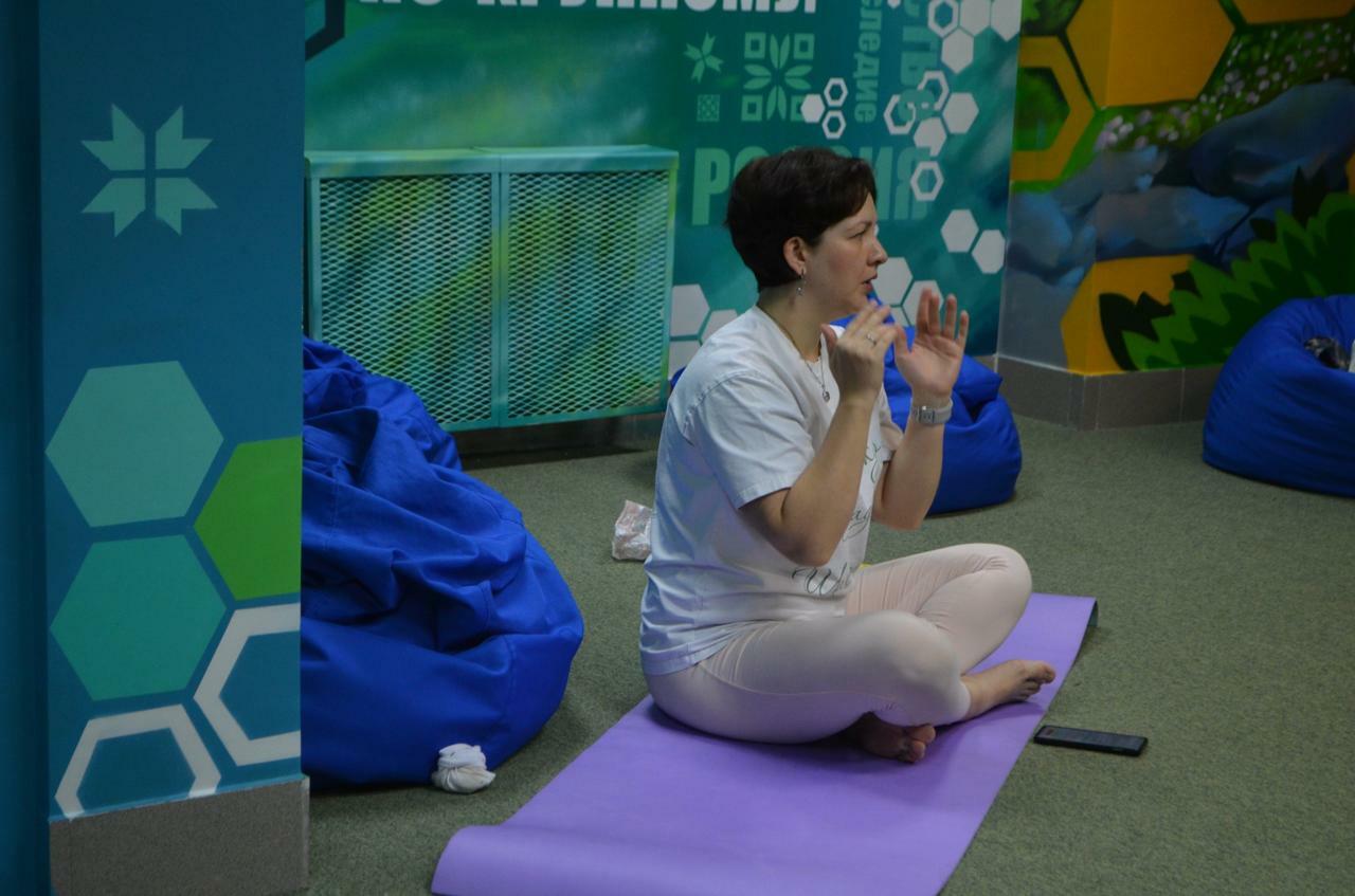 Забота о семьях СВО в Башкирии: для женщин - занятия с психологом, детям - йога