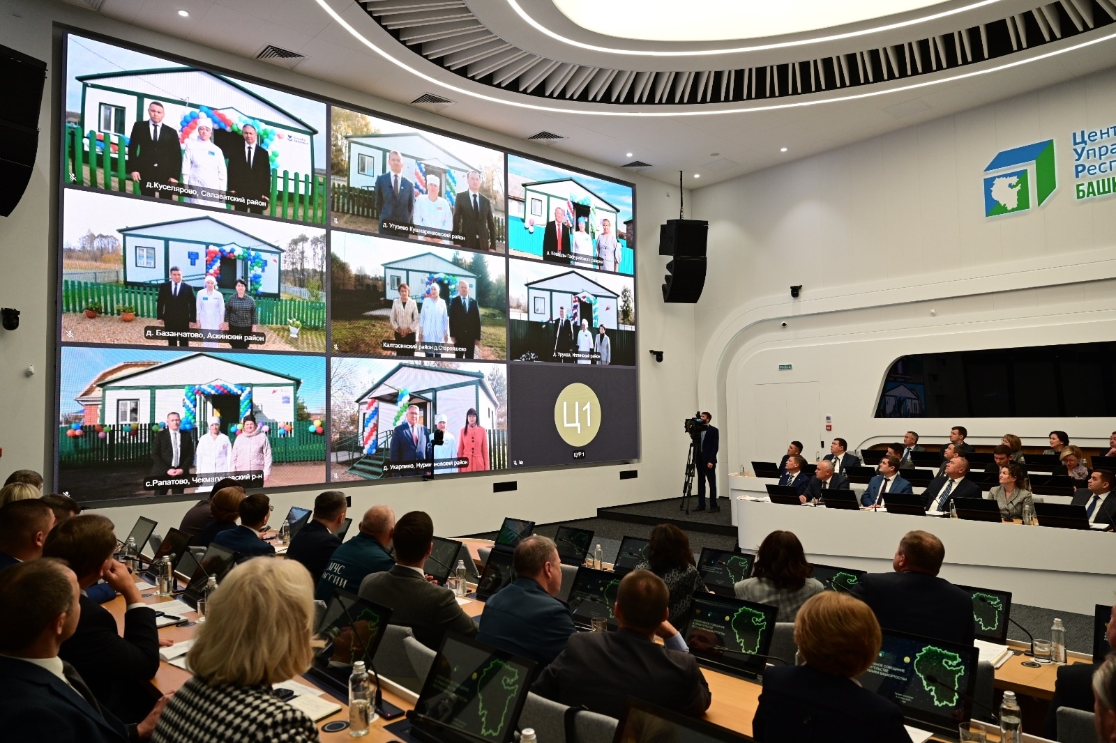 В Башкирии ввели в эксплуатацию восемь новых фельдшерско-акушерских пунктов