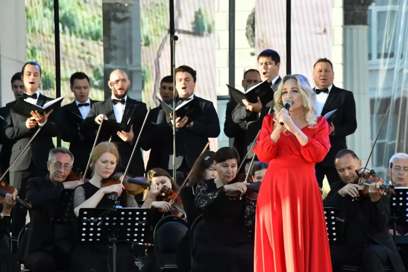 Ольга Кормухина и группа «Павильон»: бесплатный рок-концерт в Уфе в честь героев