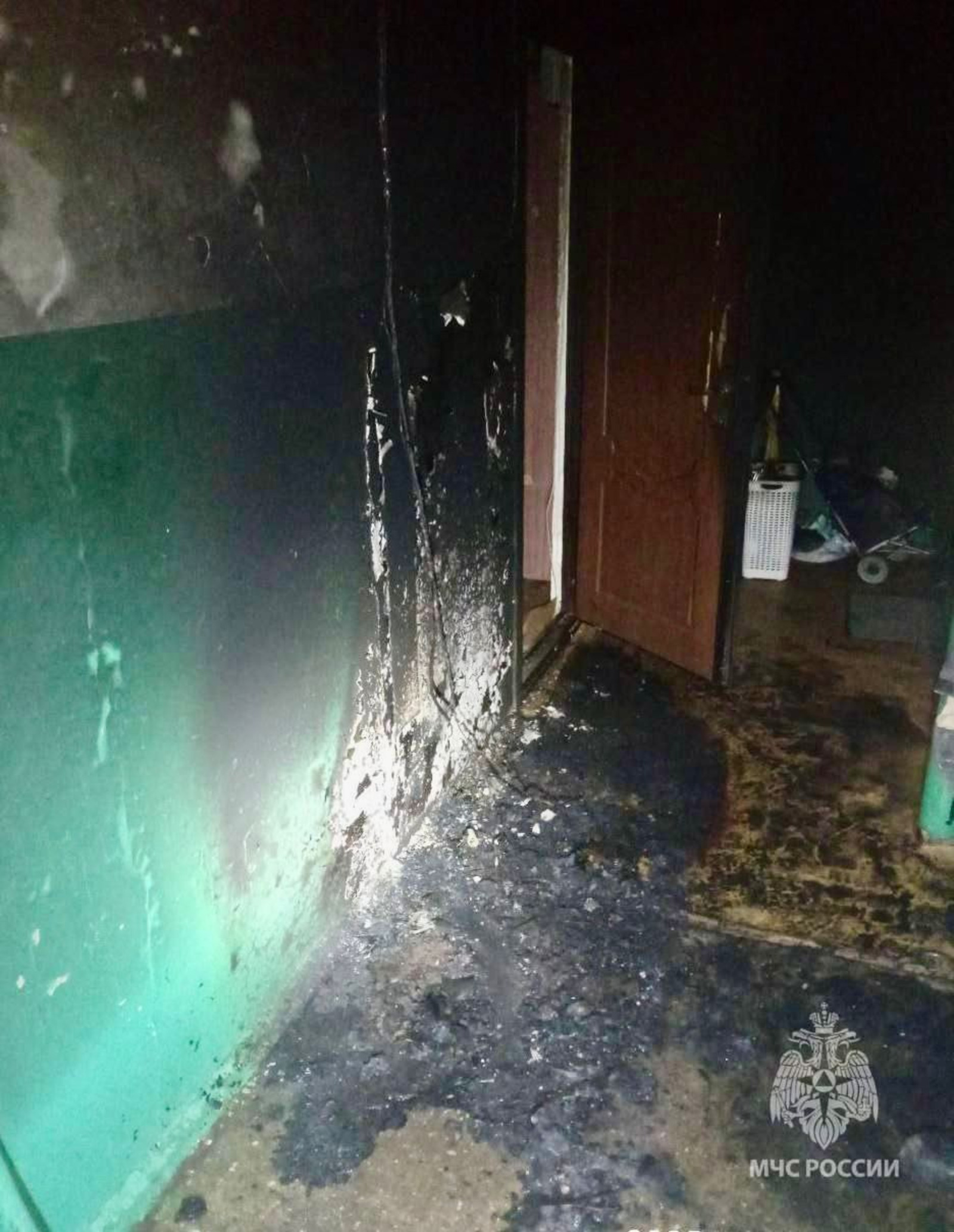 При пожаре в квартире в Уфе серьезно пострадали дети