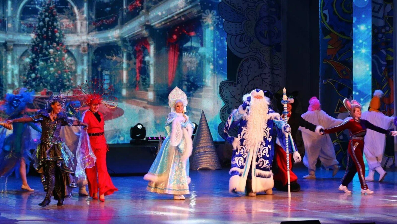 Новогодний марафон премьер в Уфе: «Секреты звездного шоу»