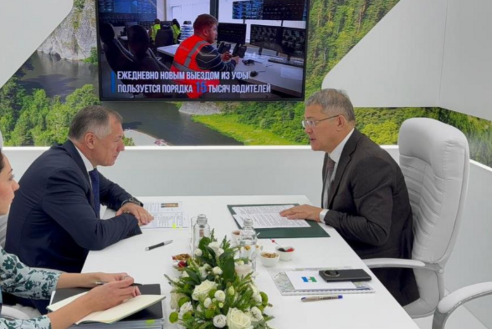 Марат Хуснуллин и Радий Хабиров обсудили развитие дорожной сети Башкирии
