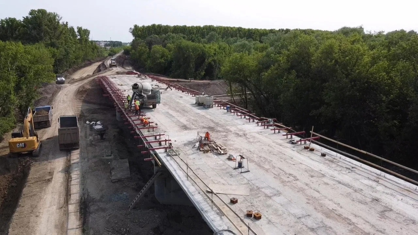 Глава Башкирии рассказал о ремонте и строительстве мостов в республике