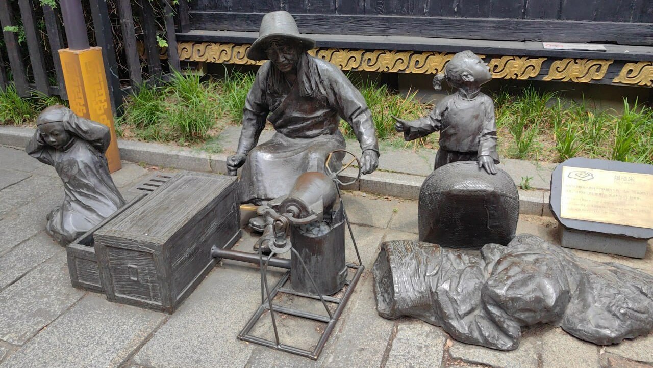 За великой стеной Поднебесной: городская скульптура и аудиодизайн в Китае