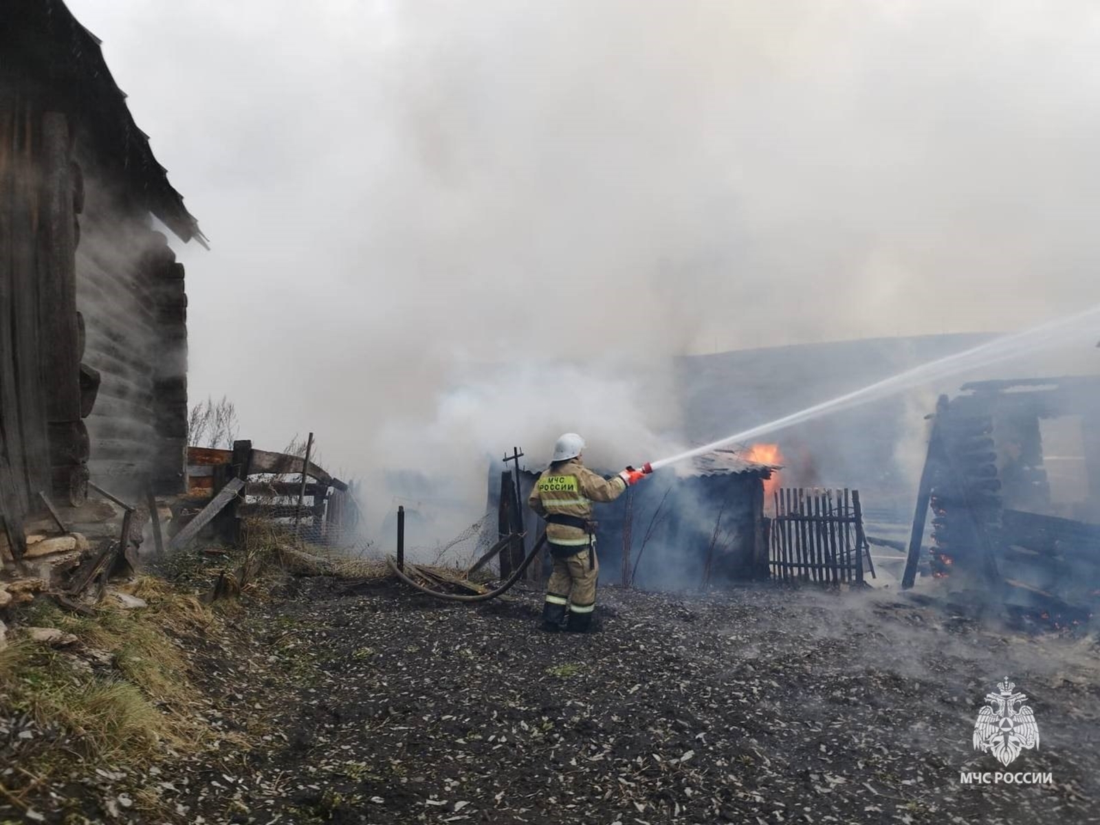 Трагедия в Башкирии: в сгоревшем доме нашли тело мужчины
