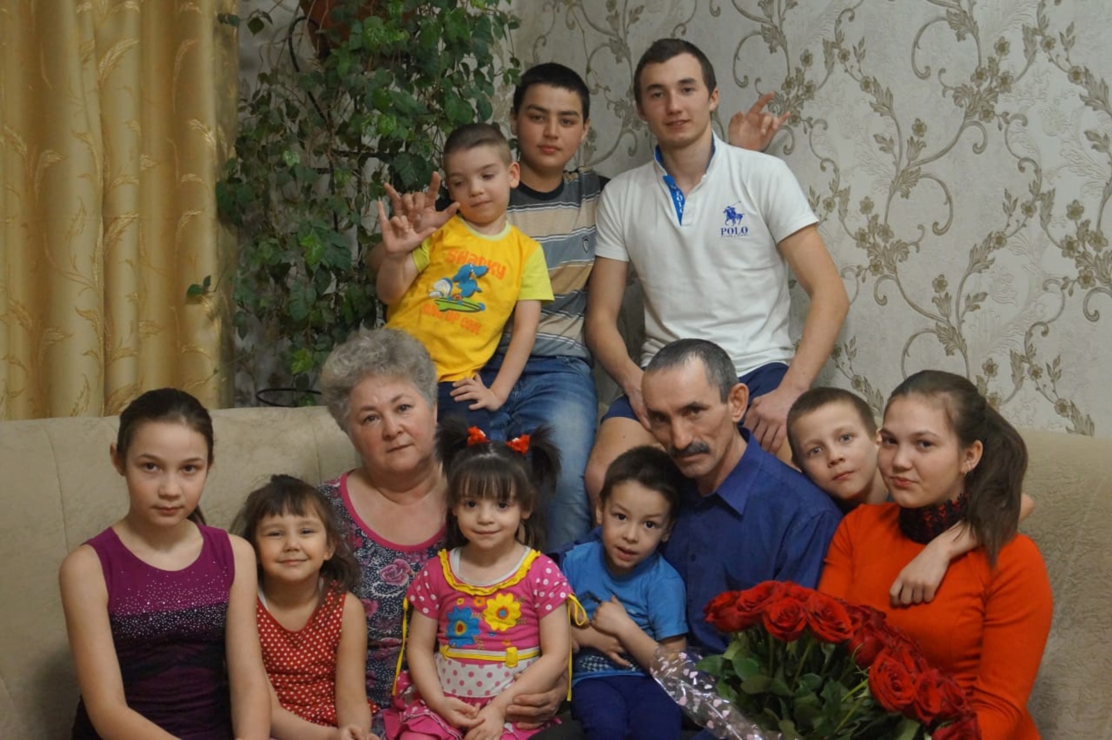 Супруги Валеевы: "Наши дети - всегда на виду, всегда при деле"