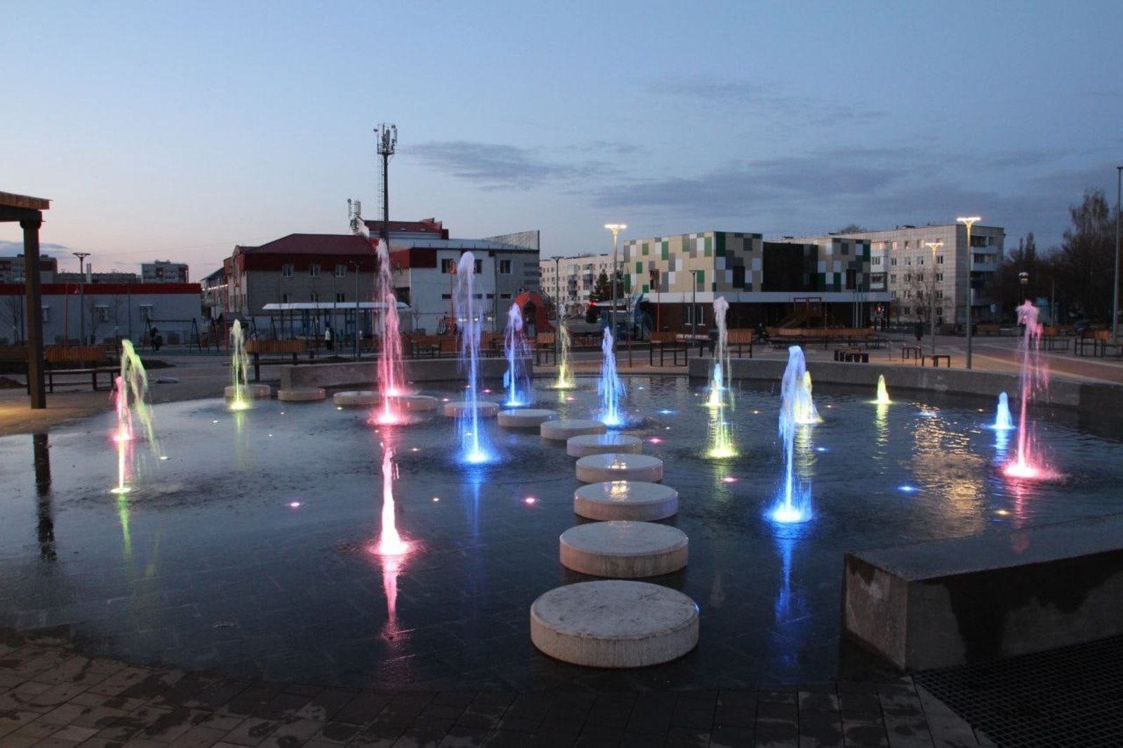 В Октябрьском благоустроили парк  «Звёздный»