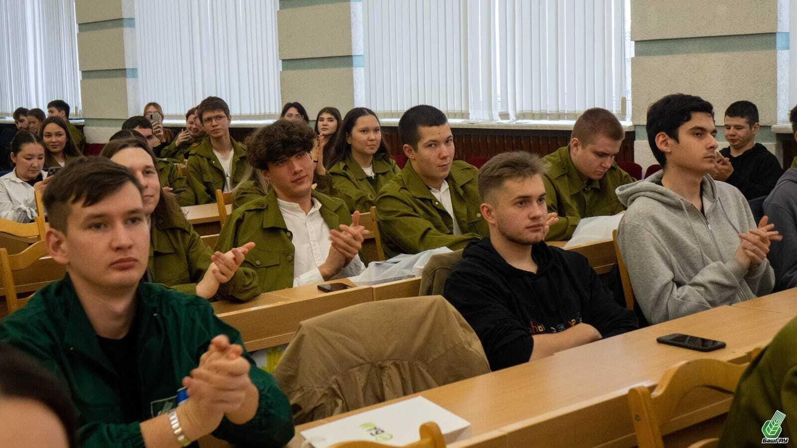 Более 1600 студентов БГАУ приняли участие в работе студотрядов «Колос»