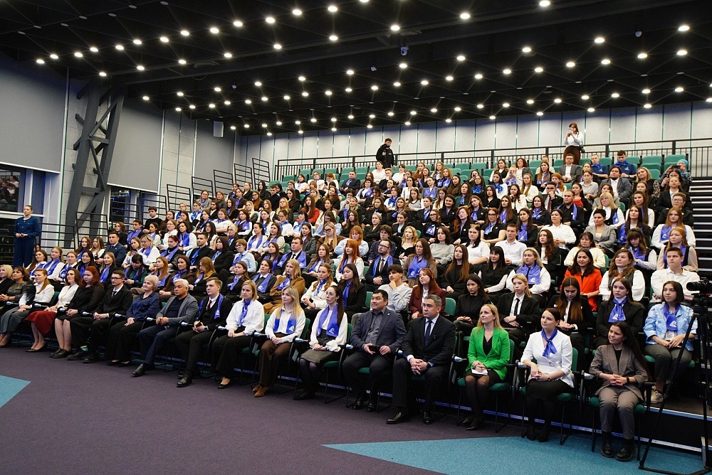 Радий Хабиров встретился с участниками слёта Я  педагог будущего