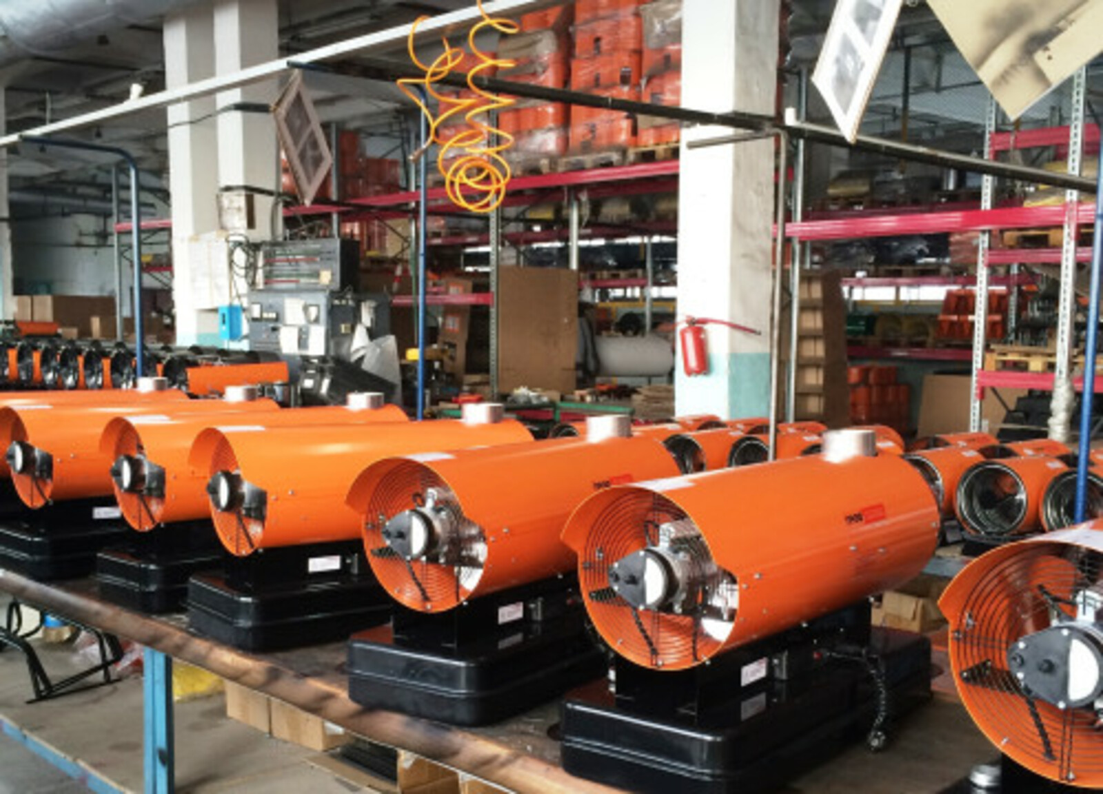 Белорецкий завод удвоил выпуск тепловых пушек благодаря господдержки