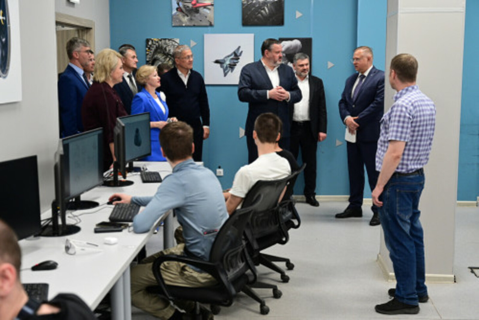 Более 1000 рабочих подготовят в Башкирии на площадке Ростеха