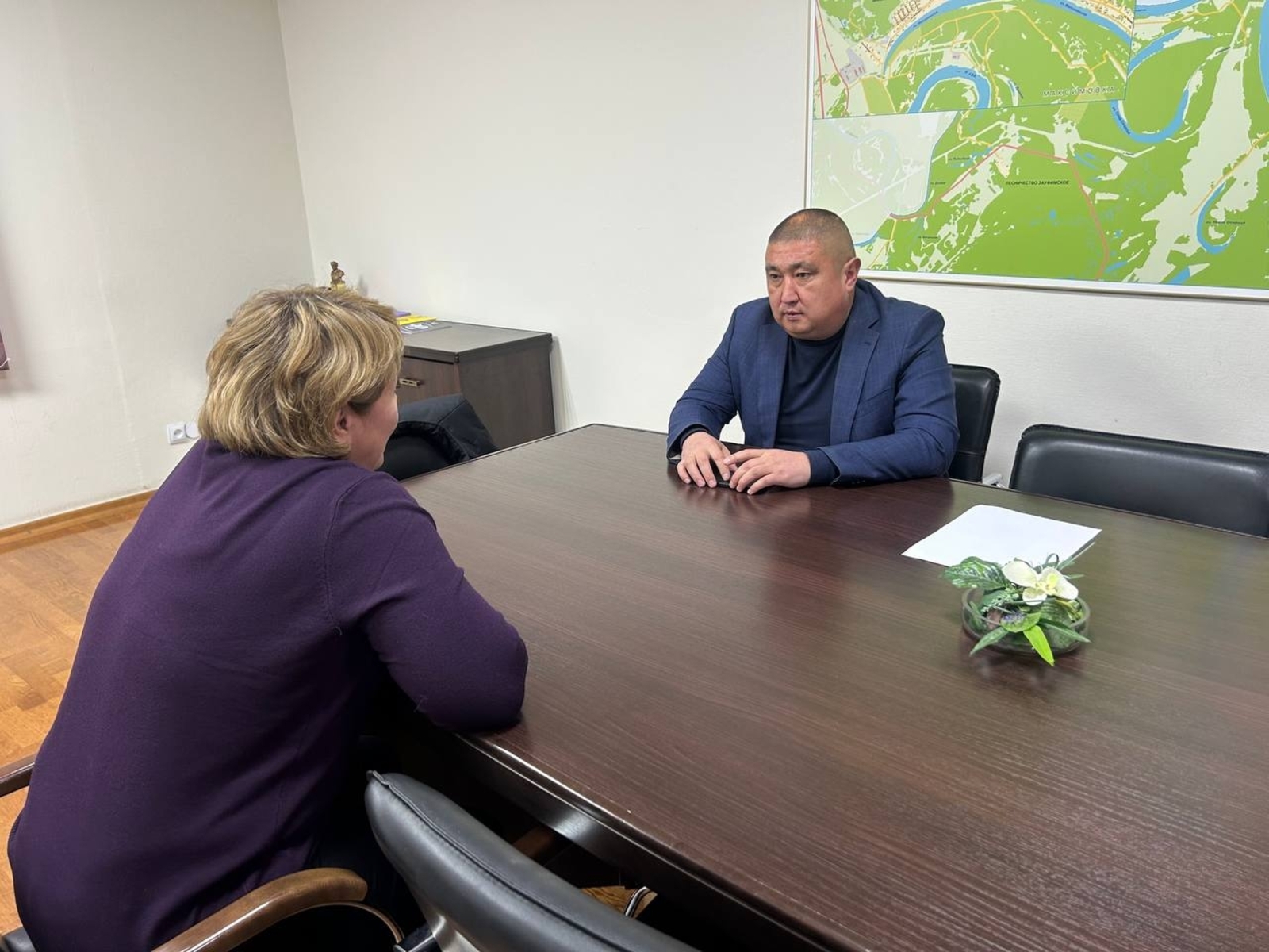 Глава района Уфы встретился с участницей СВО с позывным «Усла»