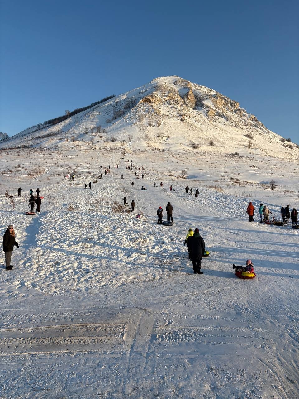 В геопарке Торатау попросили туристов не кататься на тюбингах