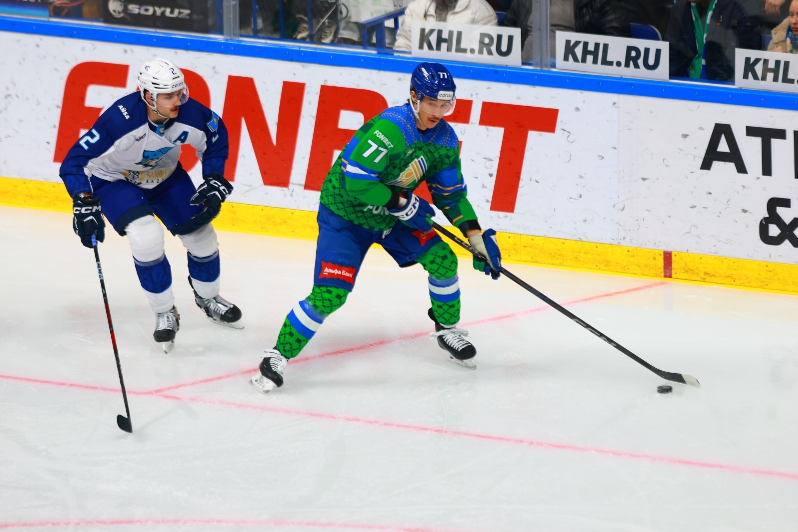 Денис Ян: Болельщики очень наслаждались, когда мы держали шайбу