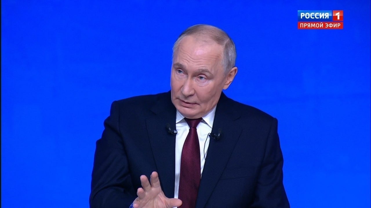 Владимир Путин дал россиянам совет против мошенников: Сразу кладите трубку