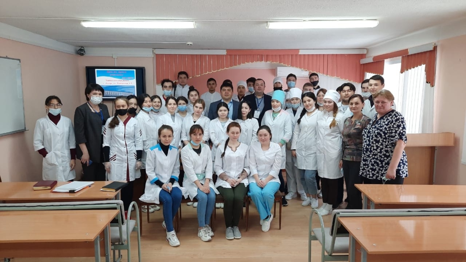 Коллектив Хайбуллинской ЦРБ приглашает на работу молодых медиков и специалистов со стажем