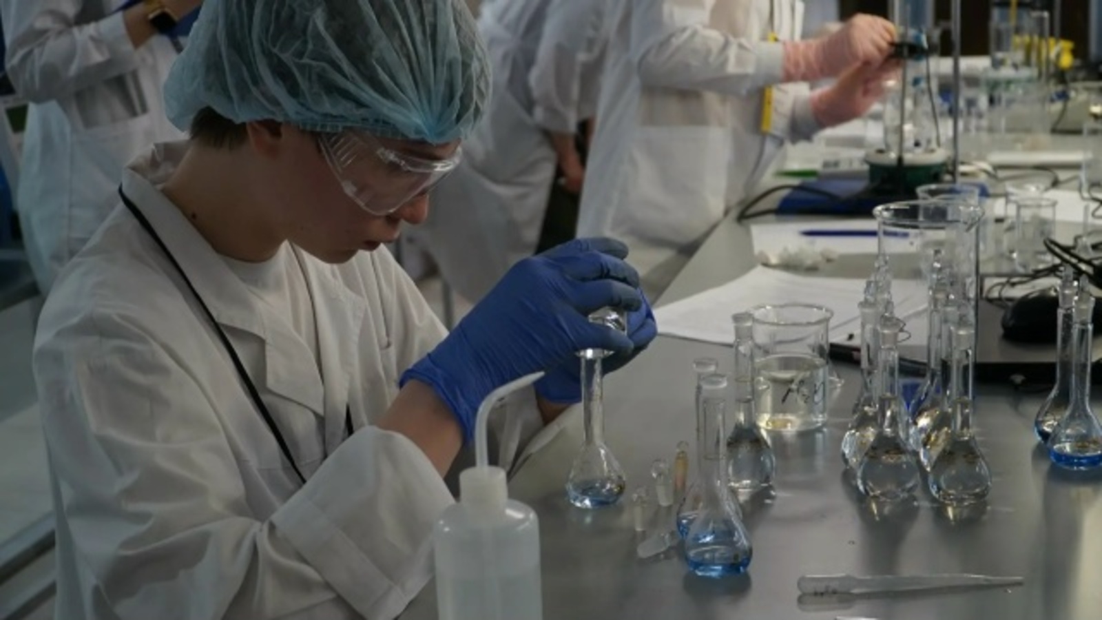 Радий Хабиров отметил результаты воспитанников центра «Аврора»