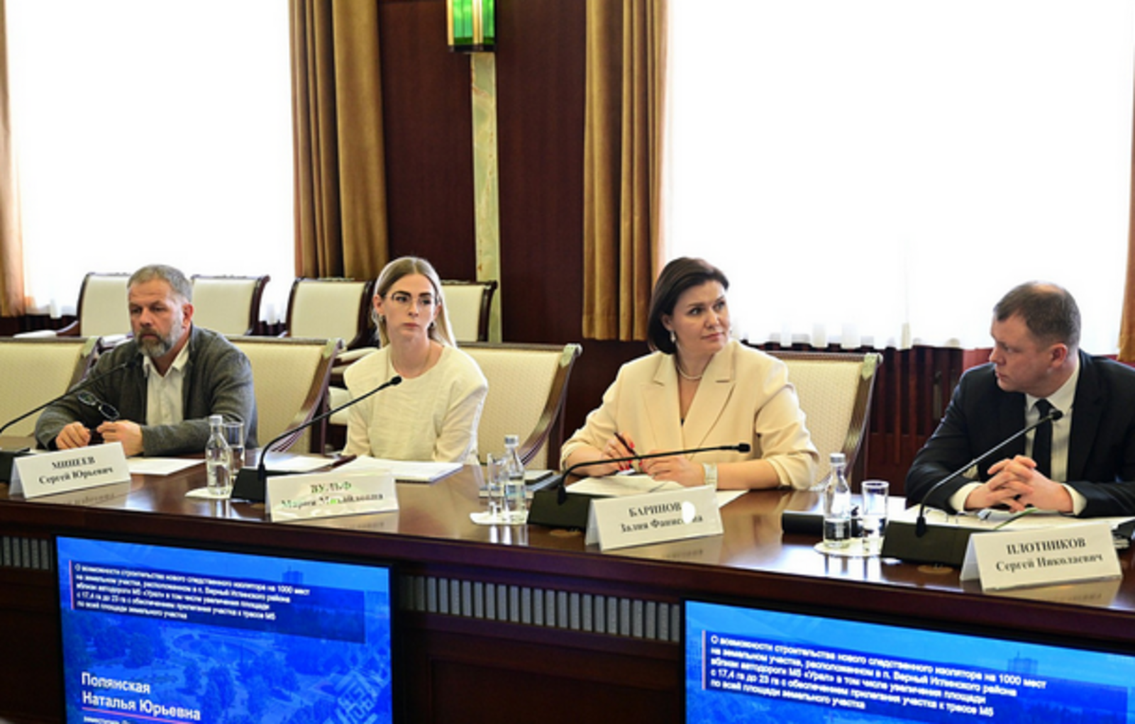 В Башкирии обсудили благоустройство площади у памятника Салавату Юлаеву