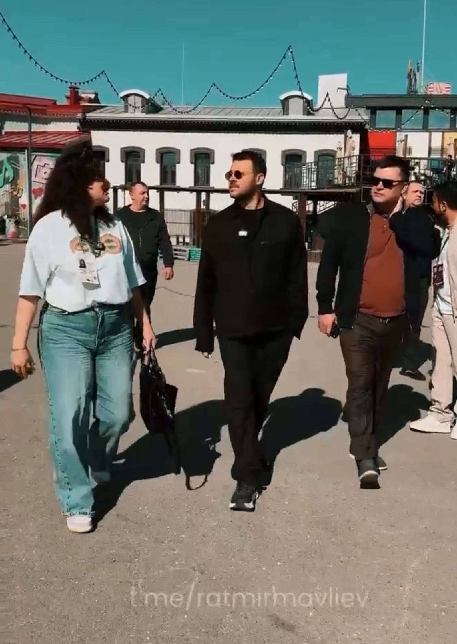 Мэр Уфы показал Эмину Агаларову Арт-КВАДРАТ