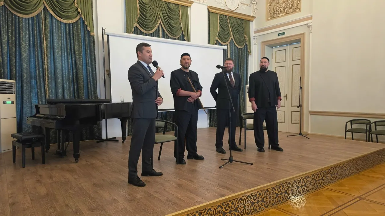 Башкирская группа AY YOLA побывала в Генеральном консульстве России в Стамбуле