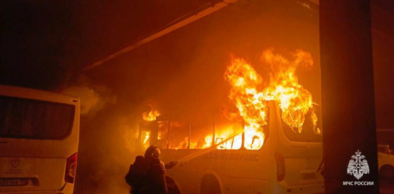 В Салавате удалось оперативно ликвидировать возгорание автобуса