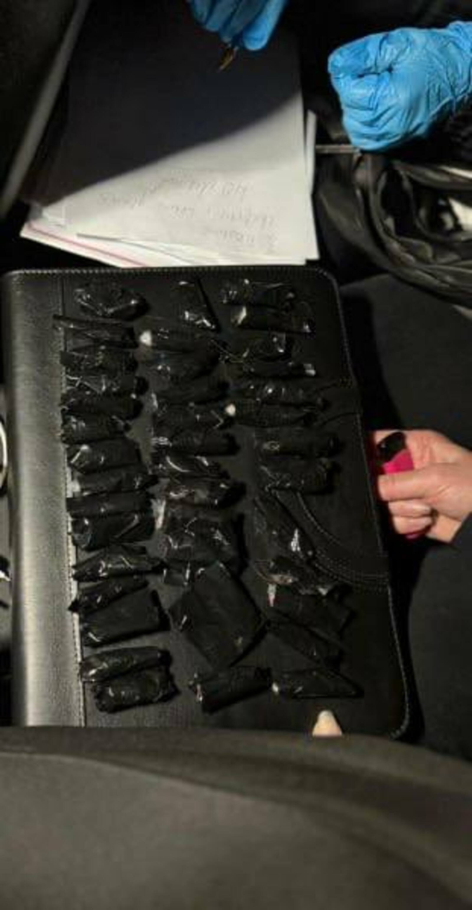 В Башкирии задержана 16-летняя «закладчица» наркотиков