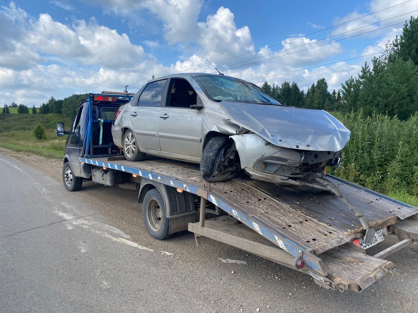 В Башкирии нетрезвый водитель протаранил магазин на «Ладе»