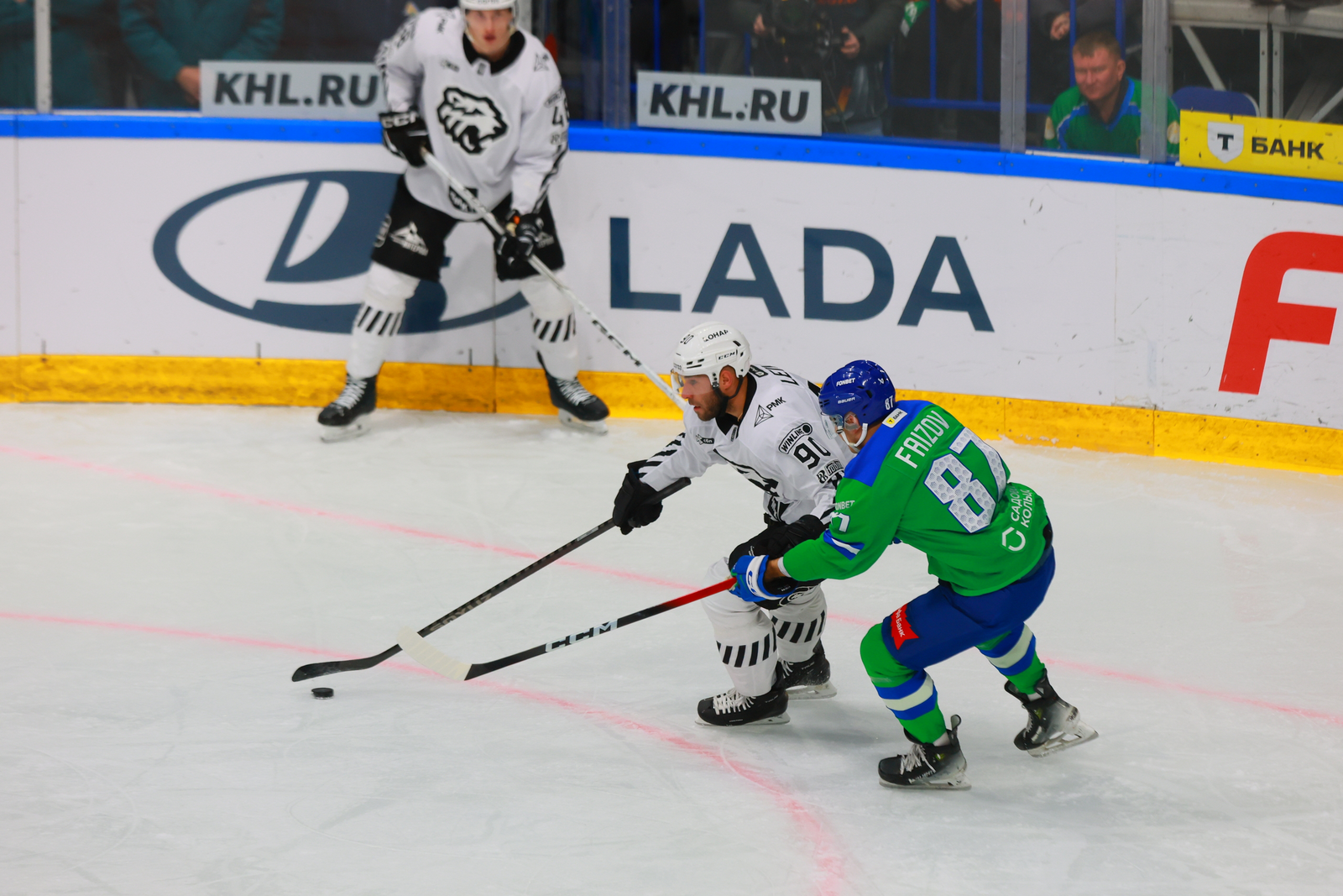 Артур Фаизов: «Через работу нужно пробиваться в состав»