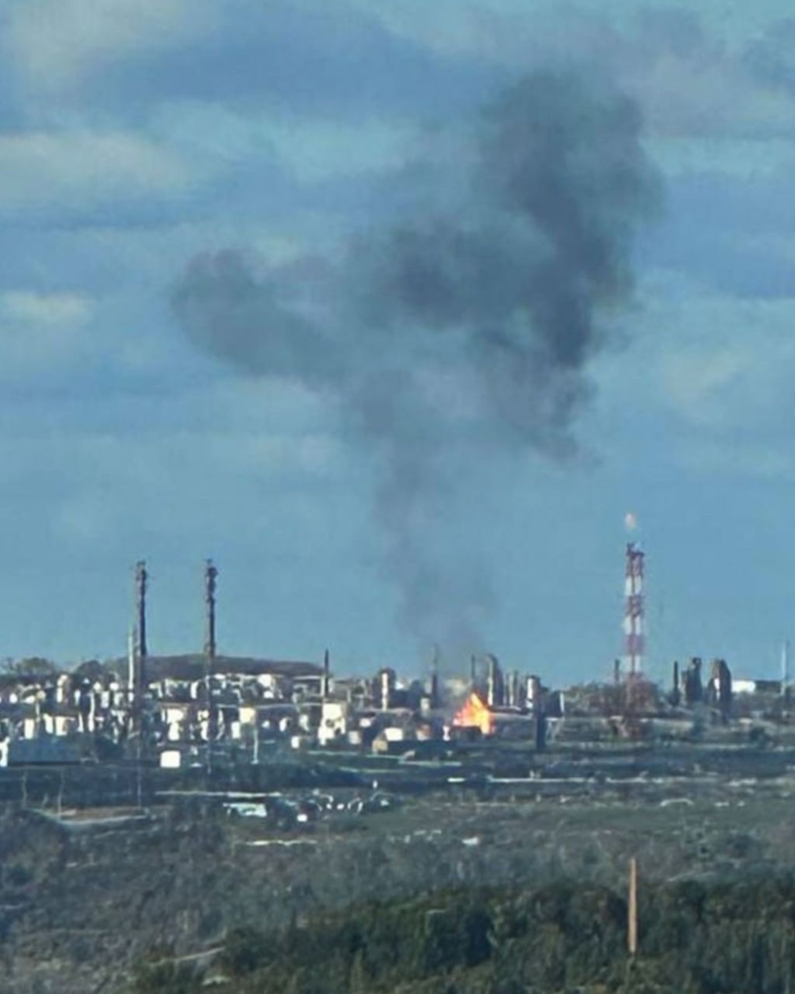 Радий Хабиров сообщил об атаке беспилотников на предприятие «Башнефть»