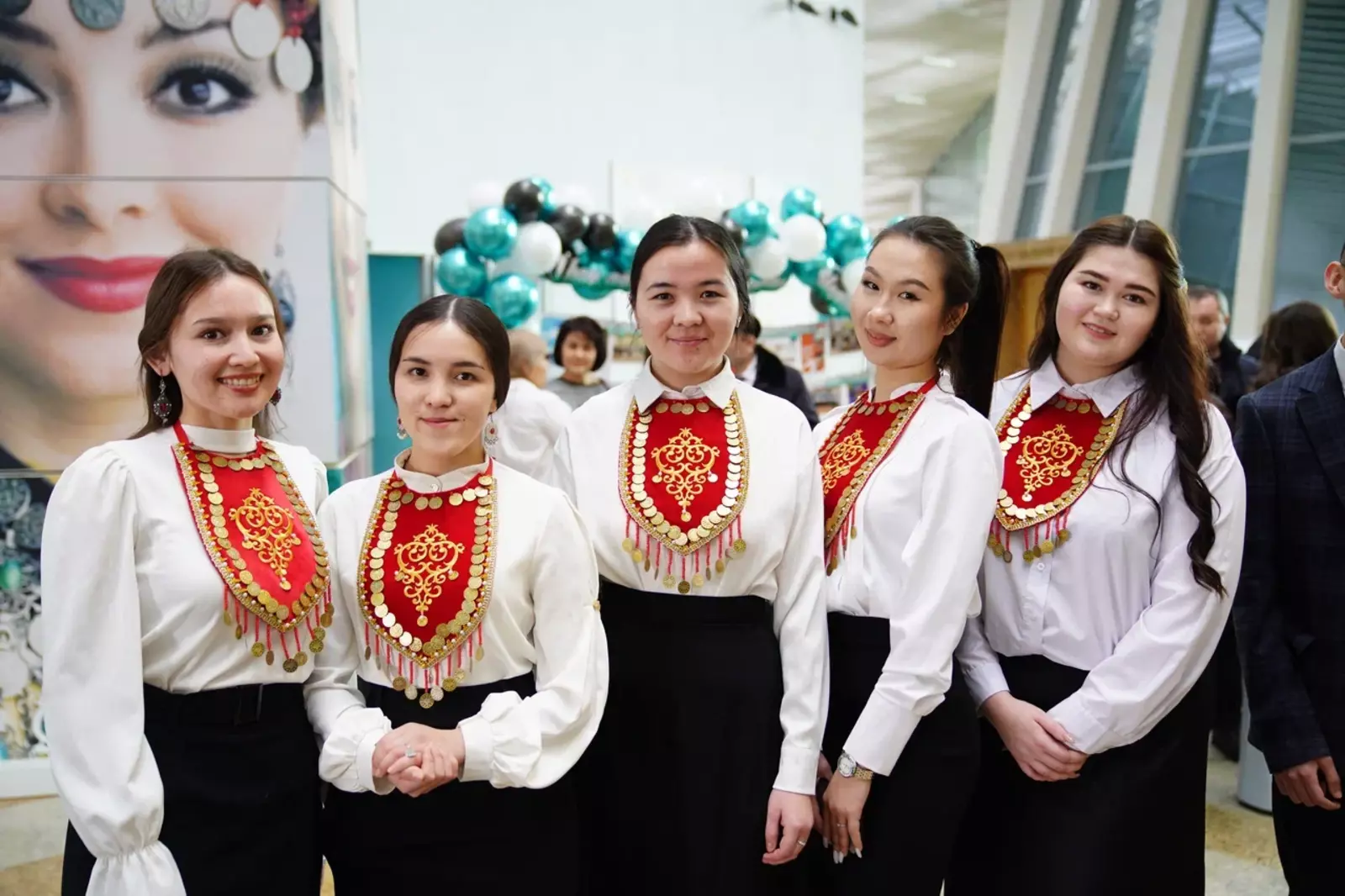 В Уфе отметили 95-летие башкирского филологического образования