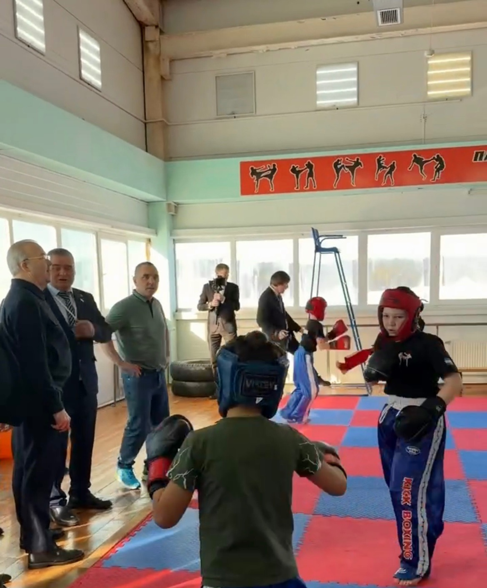 стоп-кадр видео из соцсетей Андрея Назарова