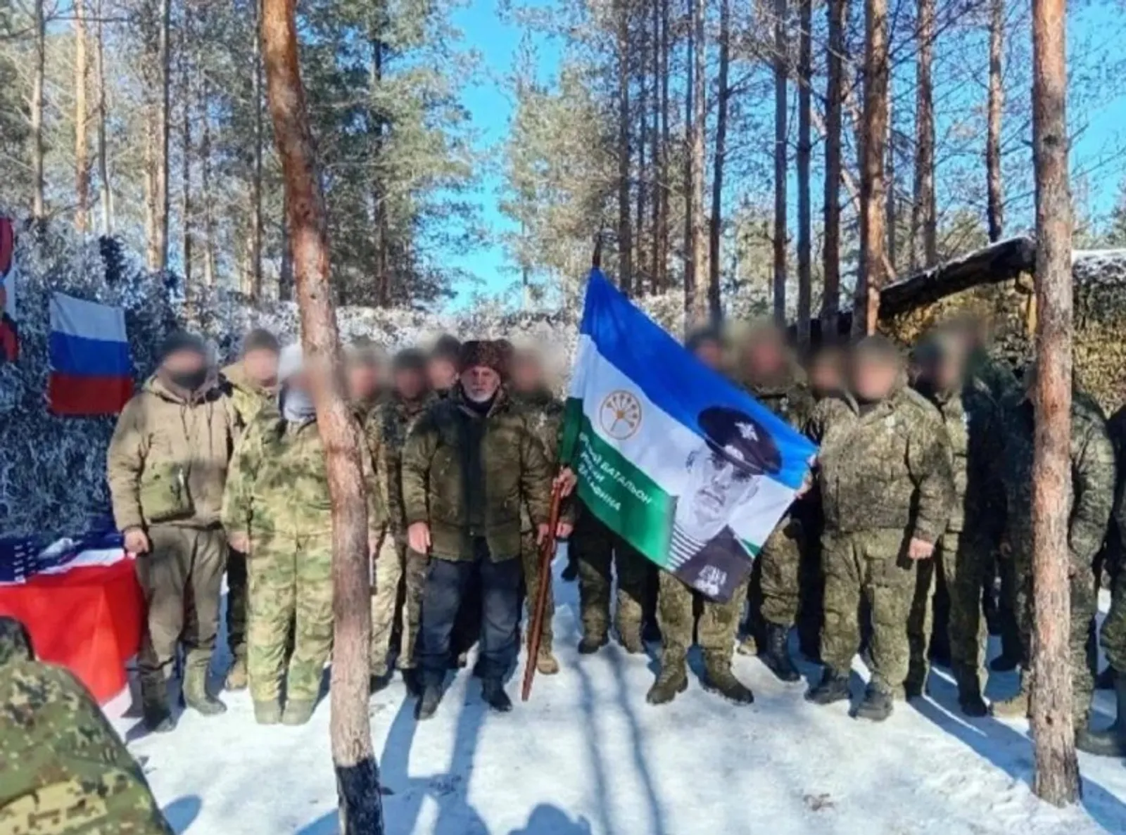 Башкирскому батальону имени Героя России Алмаза Сафина вручили боевое знамя