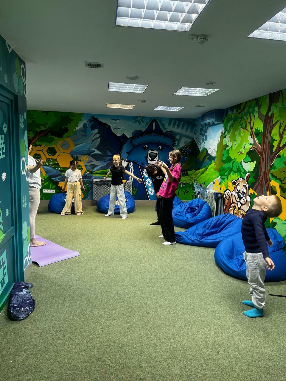 Забота о семьях СВО в Башкирии: для женщин - занятия с психологом, детям - йога