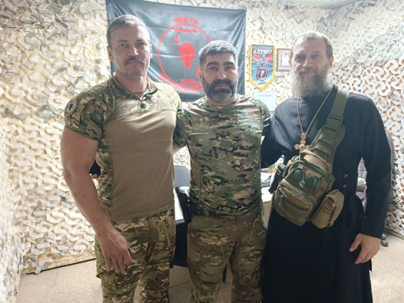 Священник из Уфы навестил бойцов из Башкирии в зоне СВО