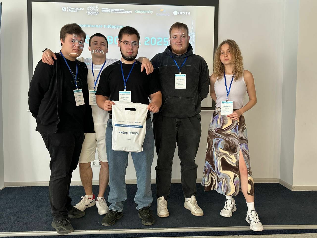 Команда УУНиТ мастерски отразила атаку хакеров на киберучениях