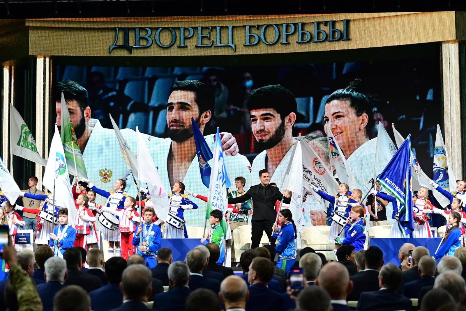 соцсети Андрея Назарова