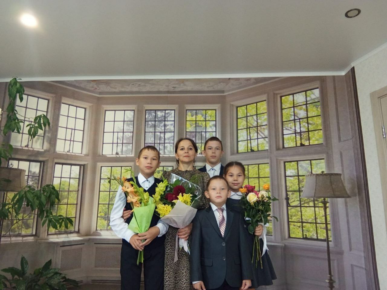 Педагог, переводчик, хранительница языка: многодетная мама из Мишкинского района