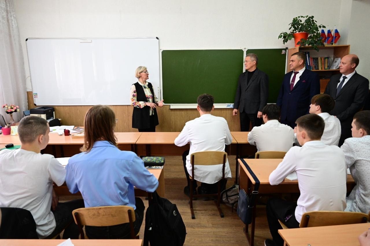 Башкирия вместе с федеральным центром приводит в порядок десятки колледжей