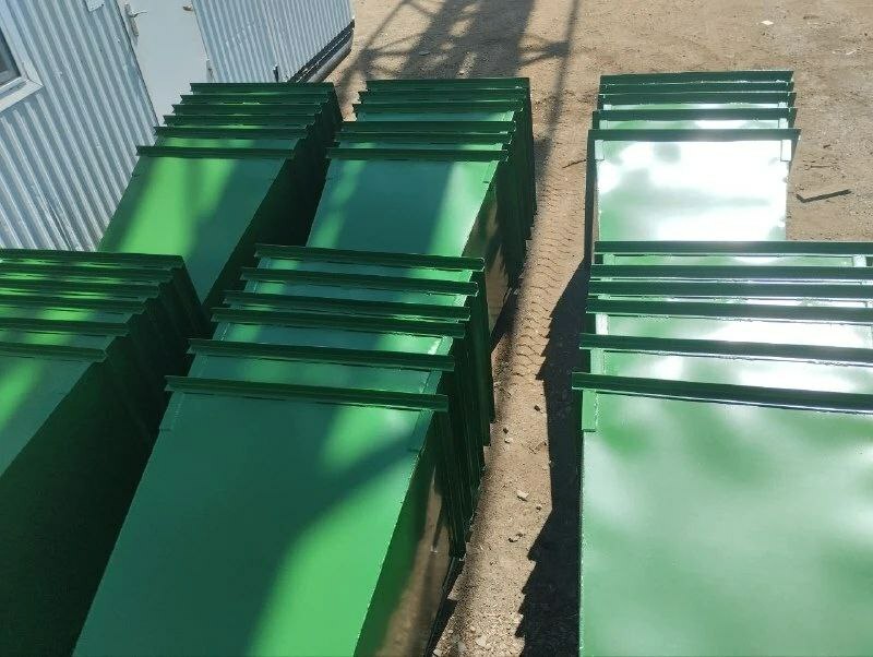 Башкирия передала Красному Лучу 70 контейнеров и 7 бункеров для мусора