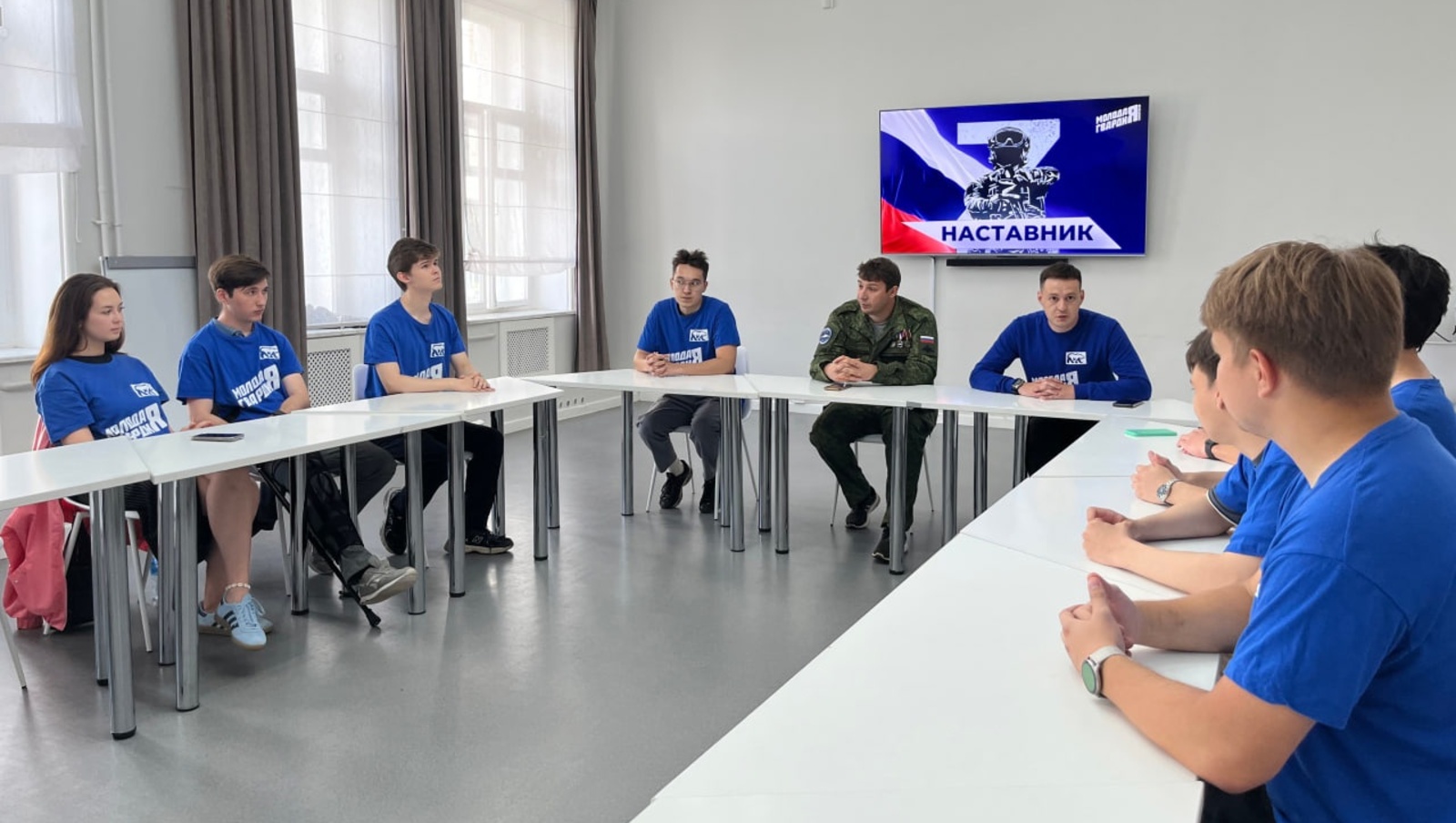 Участник СВО Яков Кугубаев встретился со школьниками и студентами