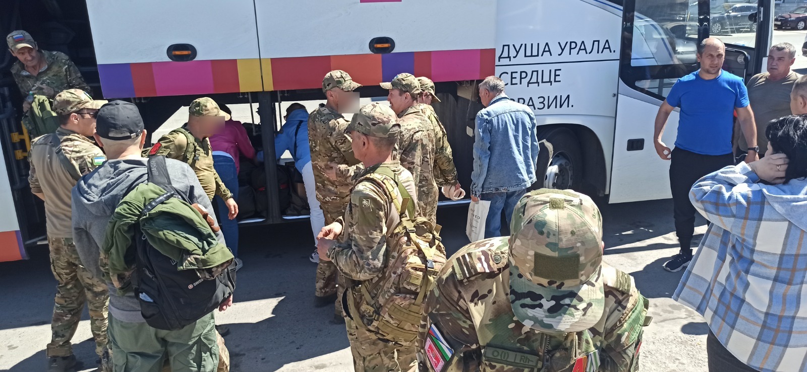 Сегодня в Уфу с СВО прибыли в отпуск воины полка Башкортостан
