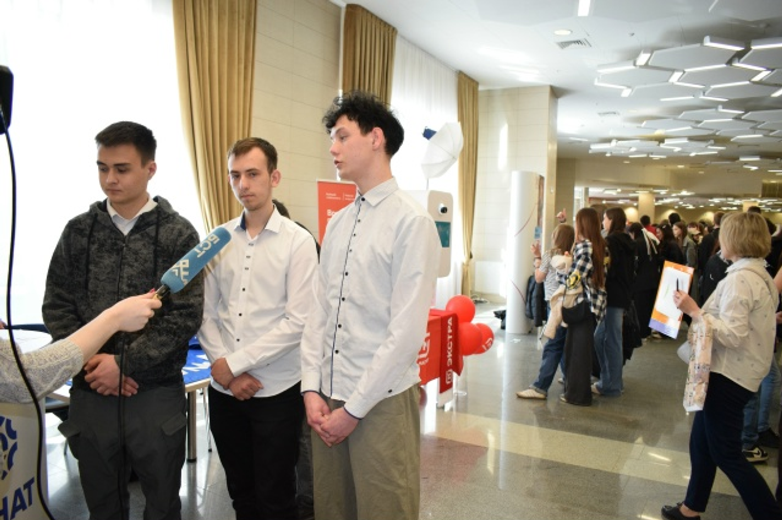 Студенты из Башкирии нашли работу на всероссийской ярмарке трудоустройства