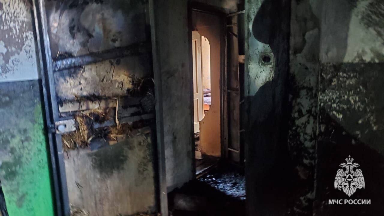 В столице Башкирии при пожаре спасли жителей многоквартирного дома