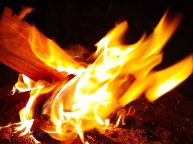 Житель Башкирии чуть не сжег бывшую вместе с её детьми