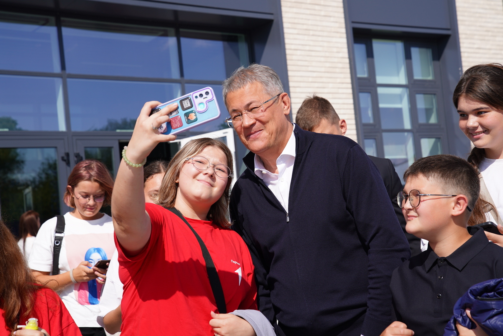 Радий Хабиров встретился с активистами «Движения первых»