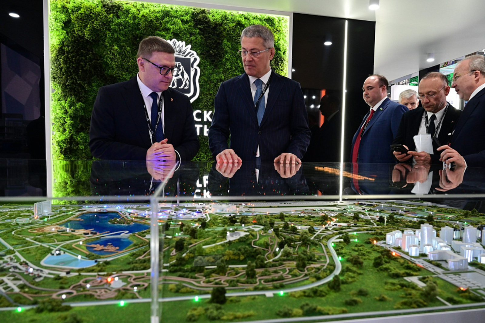 Радий Хабиров подвёл итоги участия делегации Башкирии в «Иннопроме-2025»