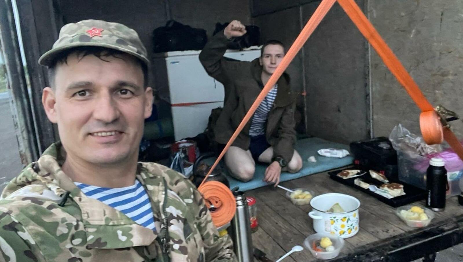 Юнир Ихсанов: «Слова «гуманитарный груз» звучат как пароль зеленого света»