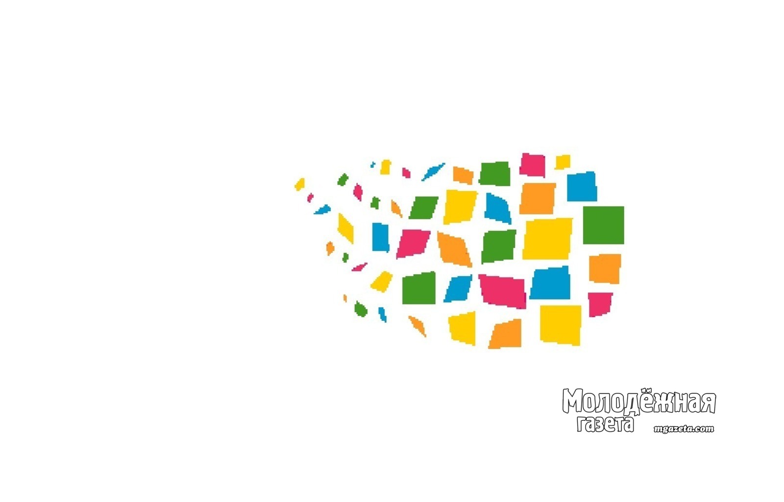 Лисья шапка, брелки и тарелки: в аэропорту Уфы украли сувениры