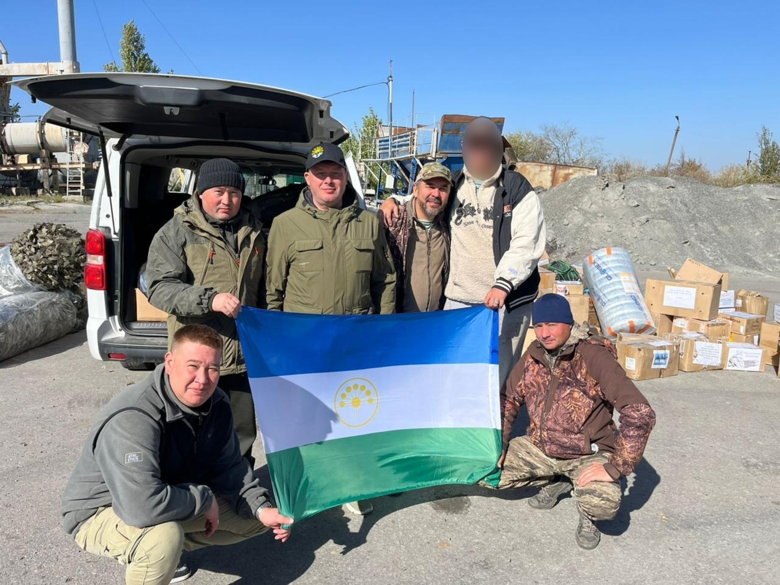 Глава города Башкирии доставил гуманитарный груз в зону СВО