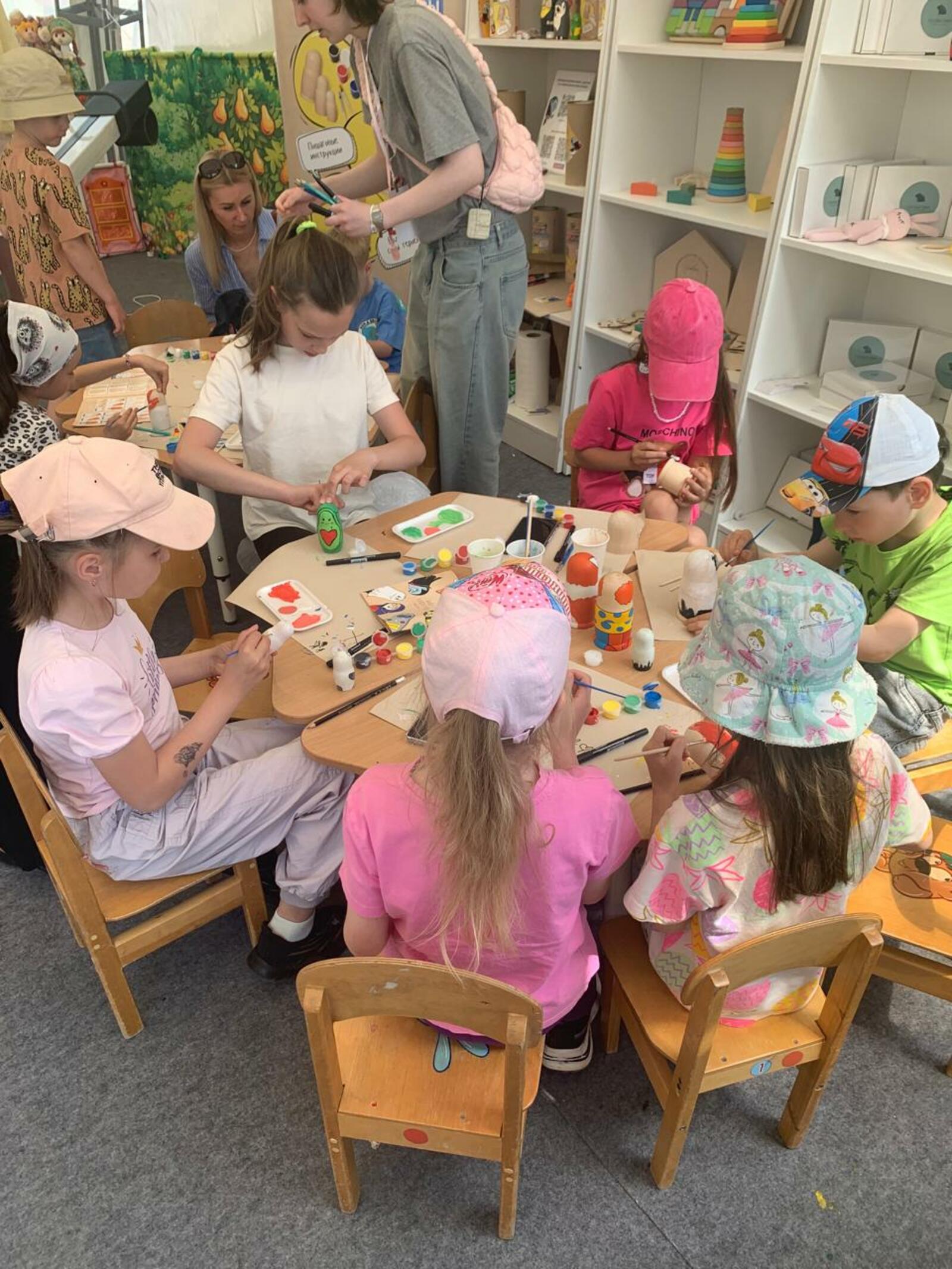 Суперматрешки: на фестивале «Айда играть» русский символ обрёл новые образы